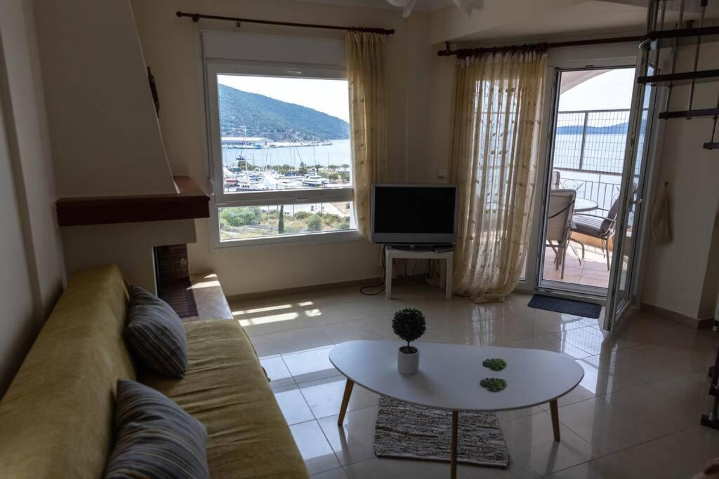 Port View House-Comfy Family Apartment-Panoramic View Néa Péramos Exteriör bild